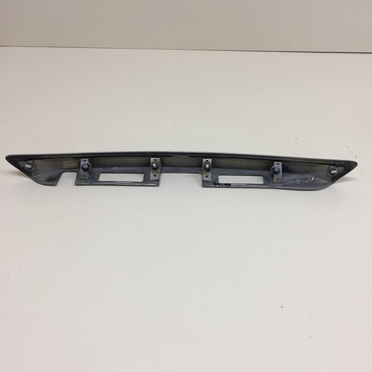 Накладка двери багажника Lexus RX 350 /450h (XL10) 2009-2015 Накладка двери багажника Lexus RX 350 /450h (XL10) 2009-2015