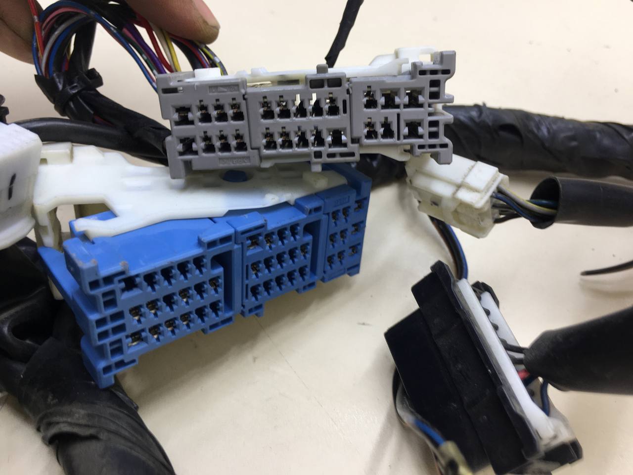 Проводка под торпедо Mazda Mazda 2 (DE) 2007-2014