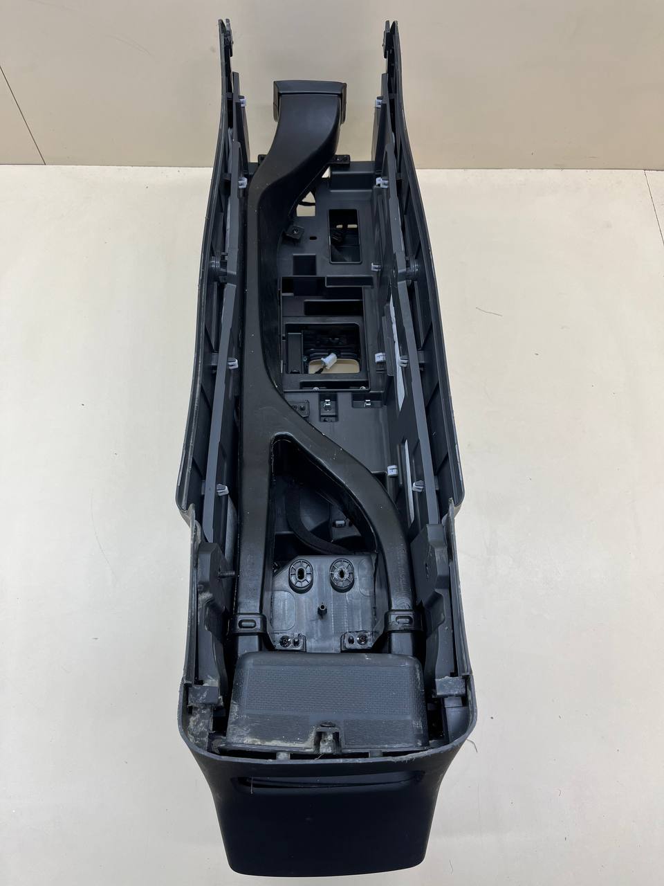 Консоль центральная Jetour Dashing 2022>