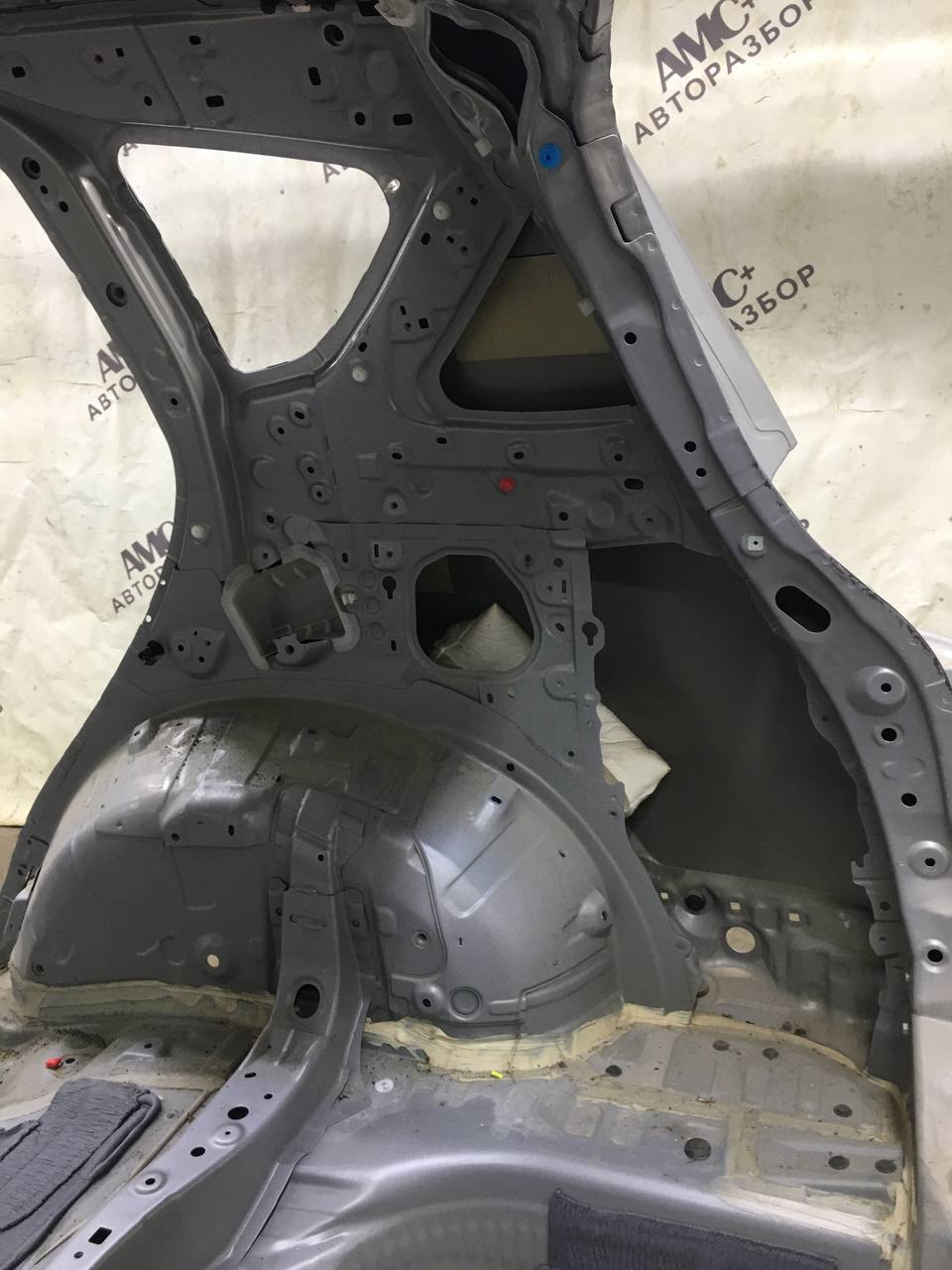 Крыло заднее правое Toyota Rav 4 (XA40) 2013-2019