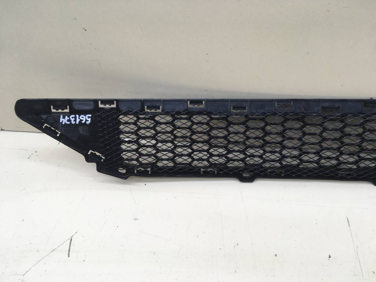 Решетка в бампер центральная Hyundai Tucson (TL) 2015-2021