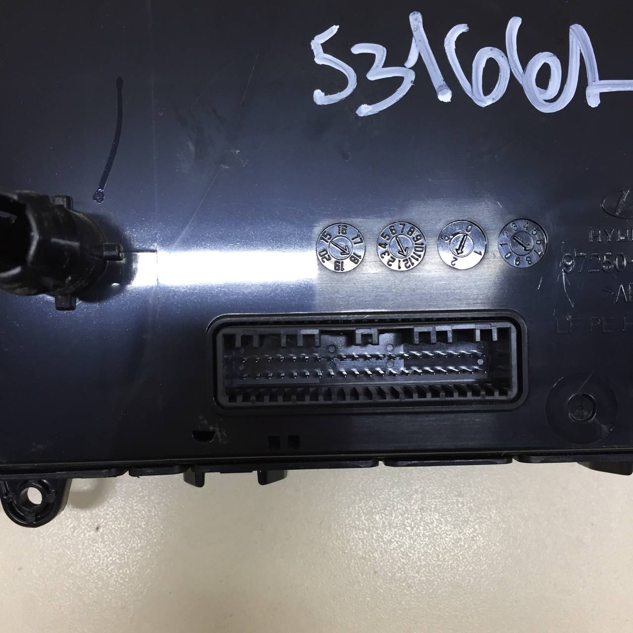 Блок управления климатической установкой Hyundai Sonata 7 (LF) 2017-2019