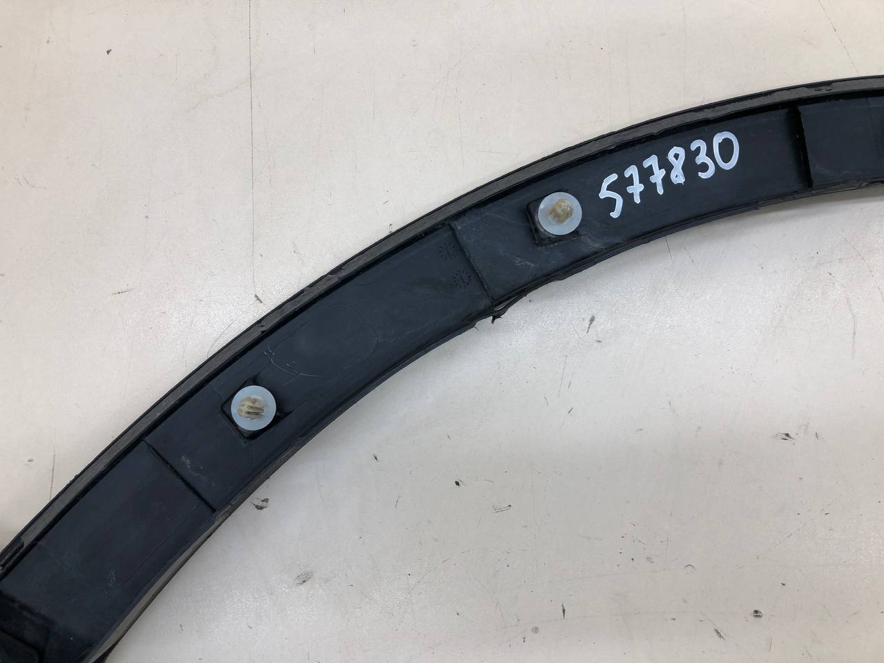 Накладка переднего крыла левого Toyota Rav 4 (XA40) 2013-2019