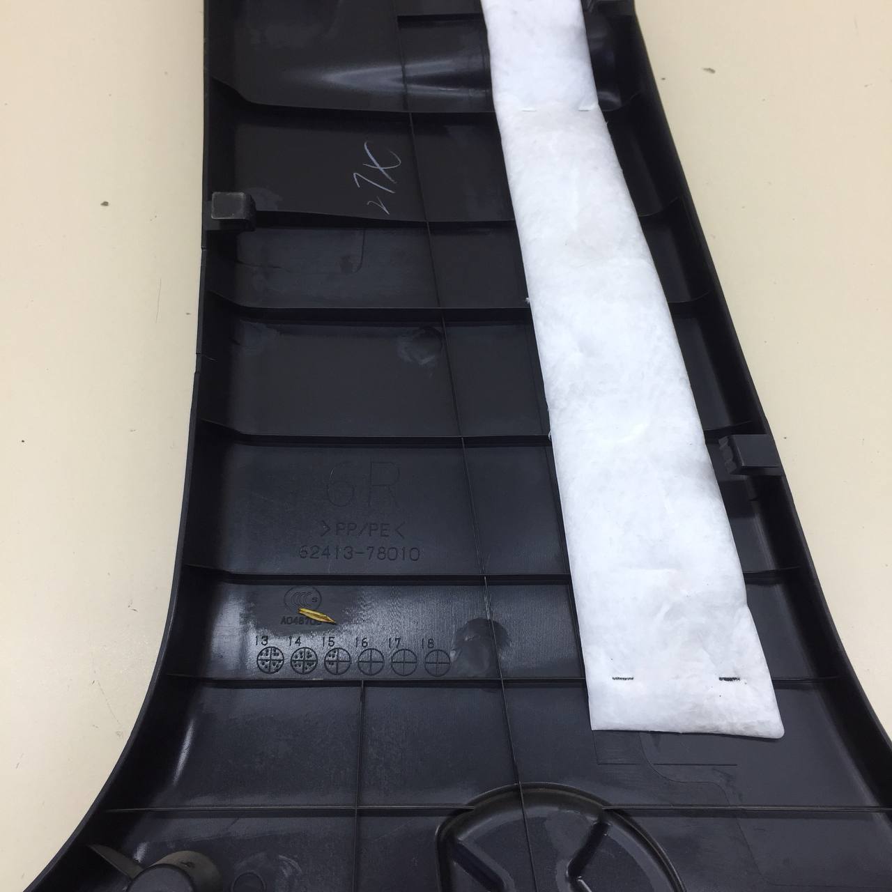 Обшивка стойки Lexus NX 200 (Z10) 2014-2021