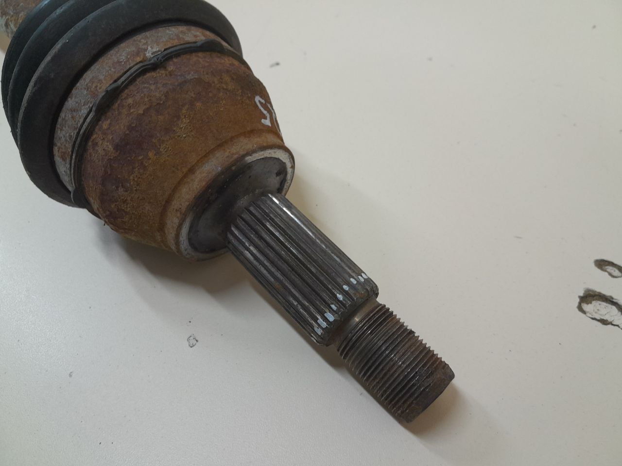 Полуось передняя правая Ford Fusion (JU) 2002-2012 Полуось передняя правая Ford Fusion (JU) 2002-2012
