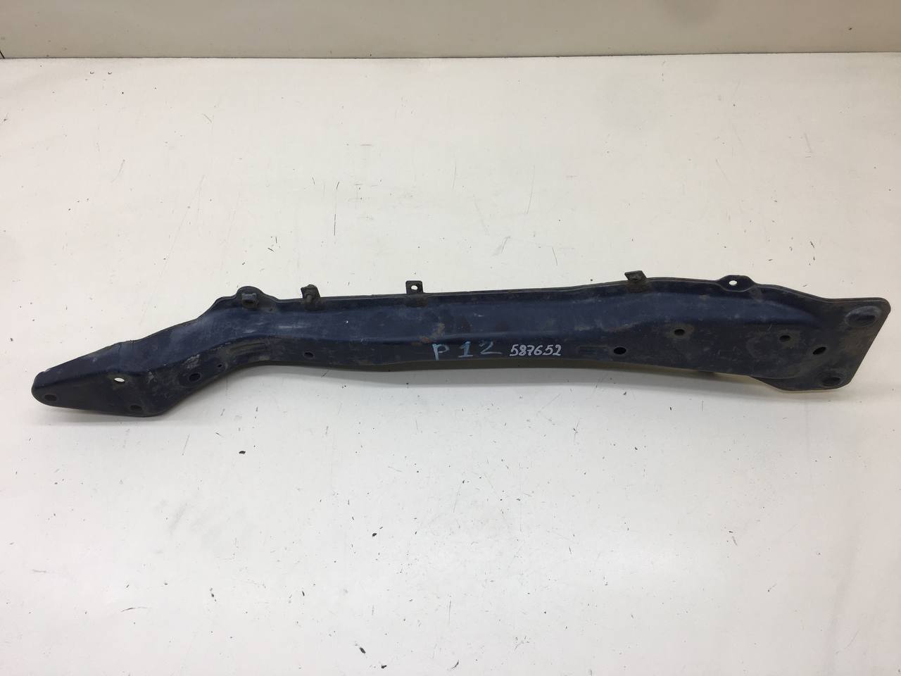 Балка передняя продольная Nissan Primera (P12) 2002-2007