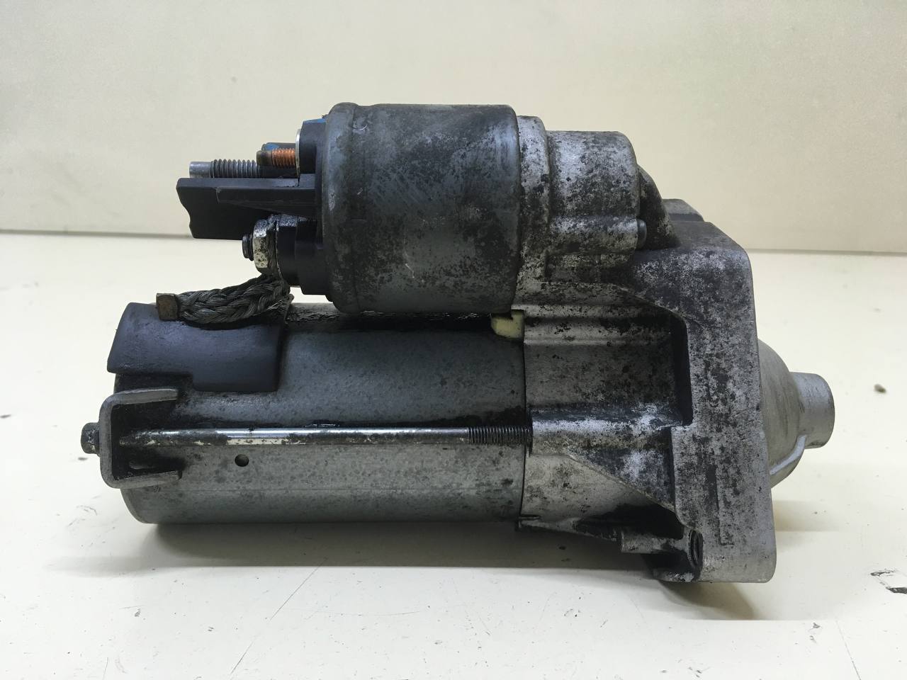 Стартер Renault Duster (HSA, HSM) 2012> Стартер Renault Duster (HSA, HSM) 2012>