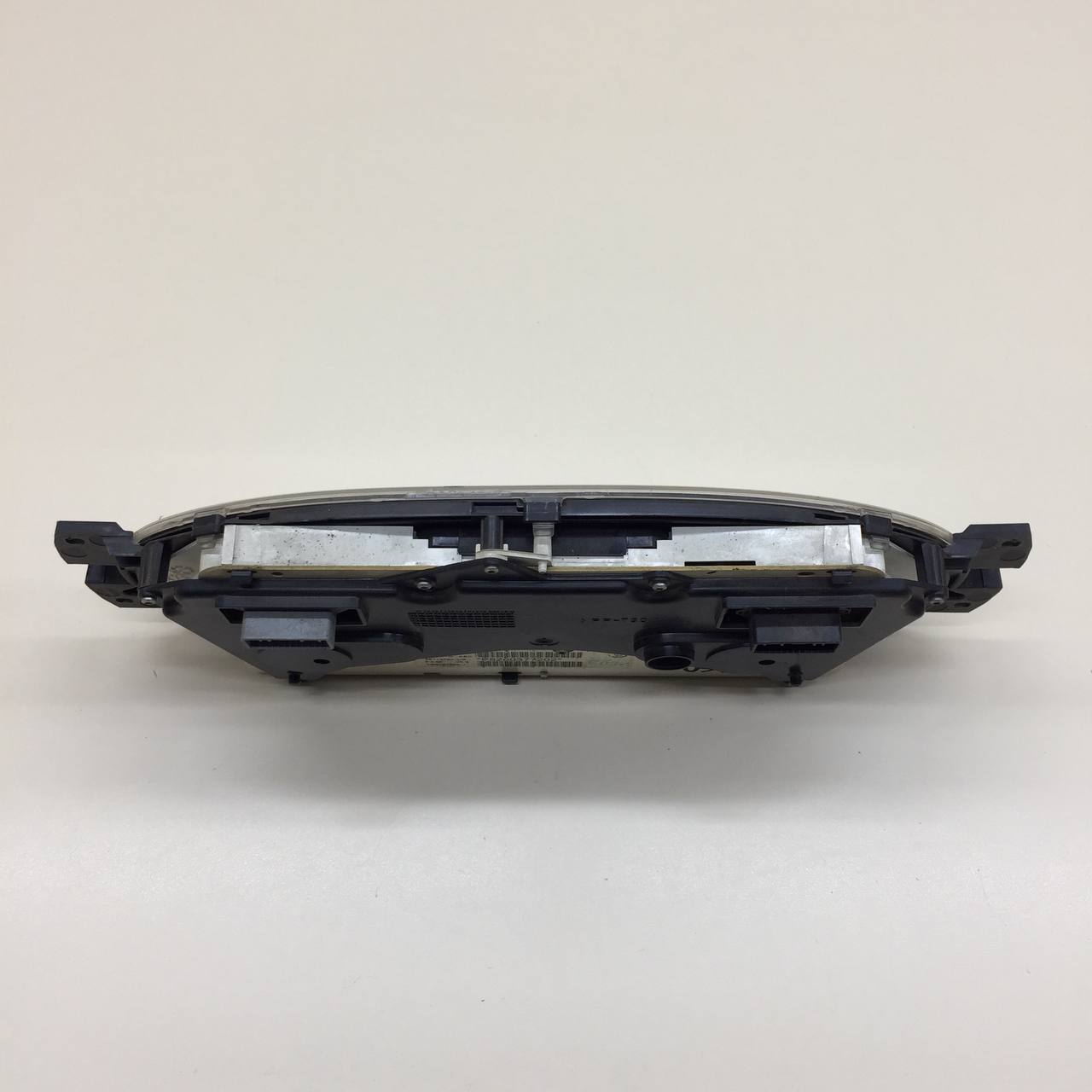 Панель приборов Renault Logan (1) 2005-2014