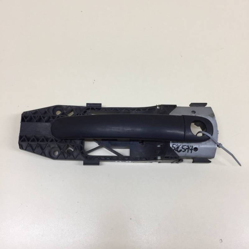 Ручка двери передней наружная правая Volkswagen Polo (MK5) 2011-2020 Ручка двери передней наружная правая Volkswagen Polo (MK5) 2011-2020