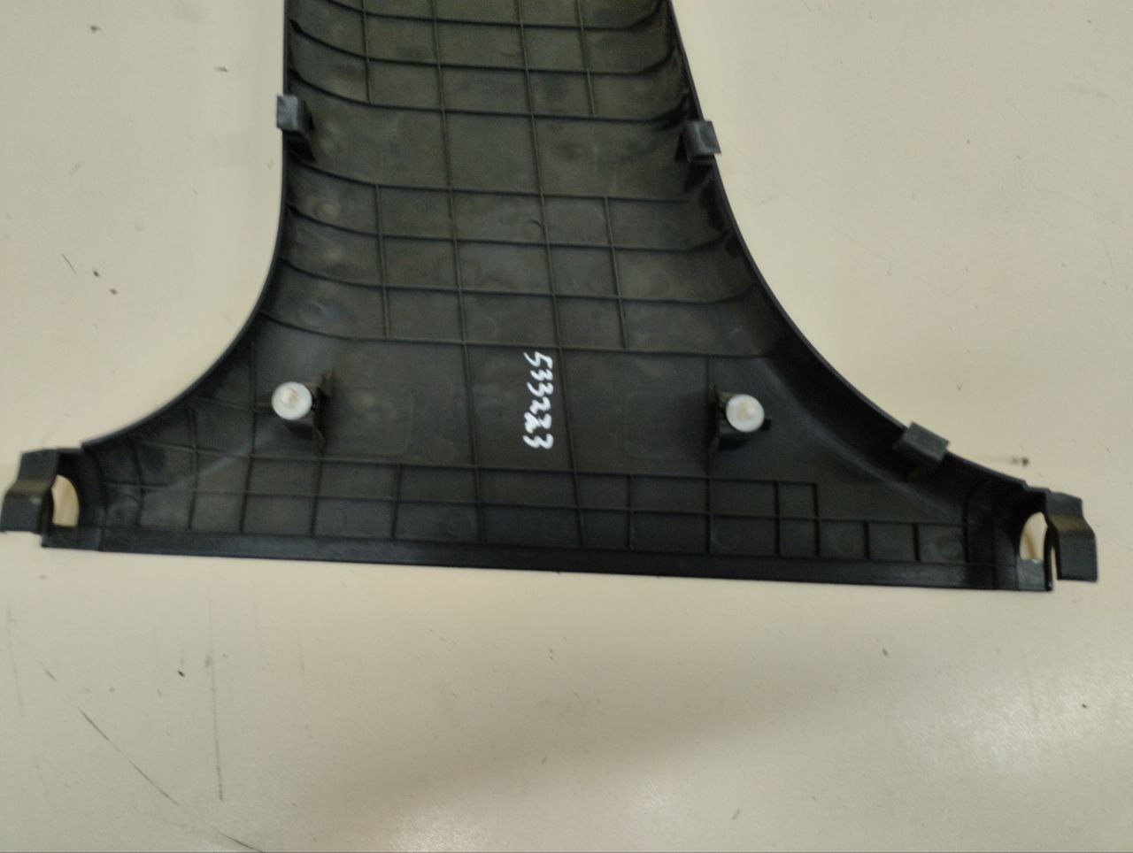 Обшивка стойки Hyundai Sonata 6 (YF) 2010-2014 Обшивка стойки Hyundai Sonata 6 (YF) 2010-2014
