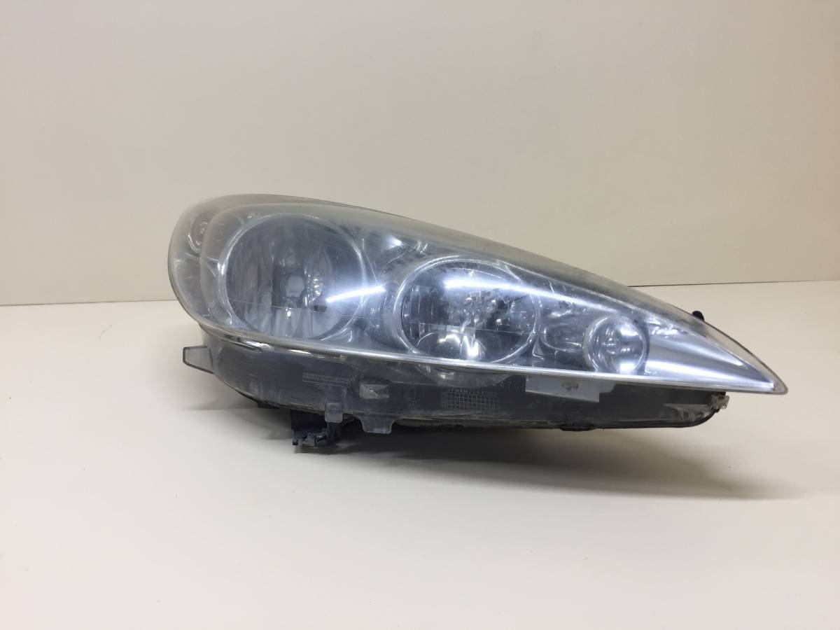 Фара правая Peugeot 308 2007>