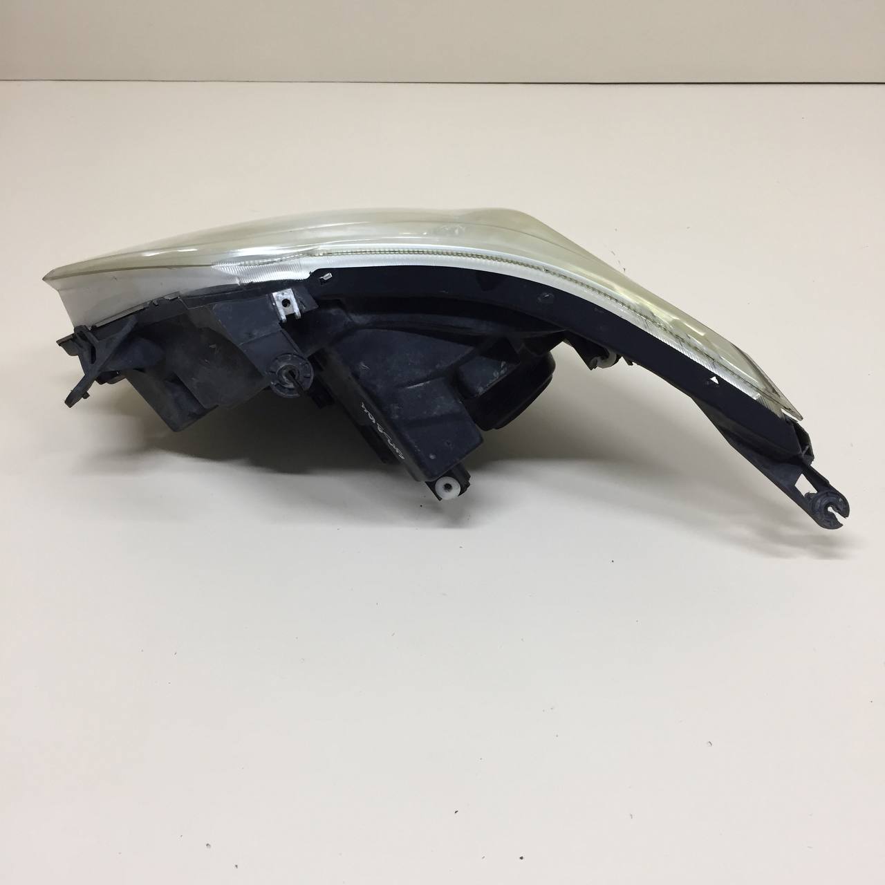 Фара правая Chevrolet Cobalt (T250) 2011-2015 Фара правая Chevrolet Cobalt (T250) 2011-2015