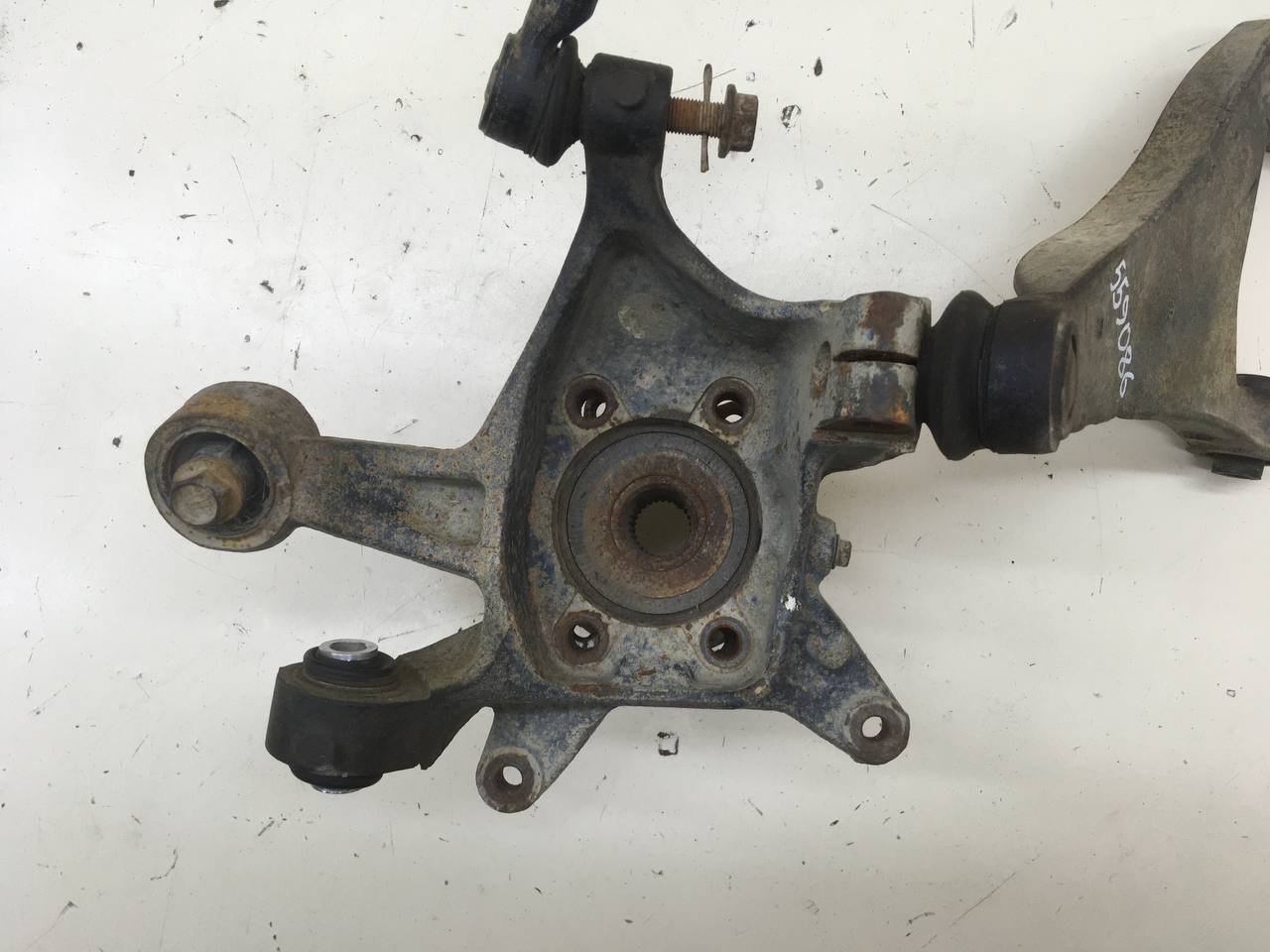 Кулак поворотный задний правый Subaru Forester (SJ/S13) 2012-2019
