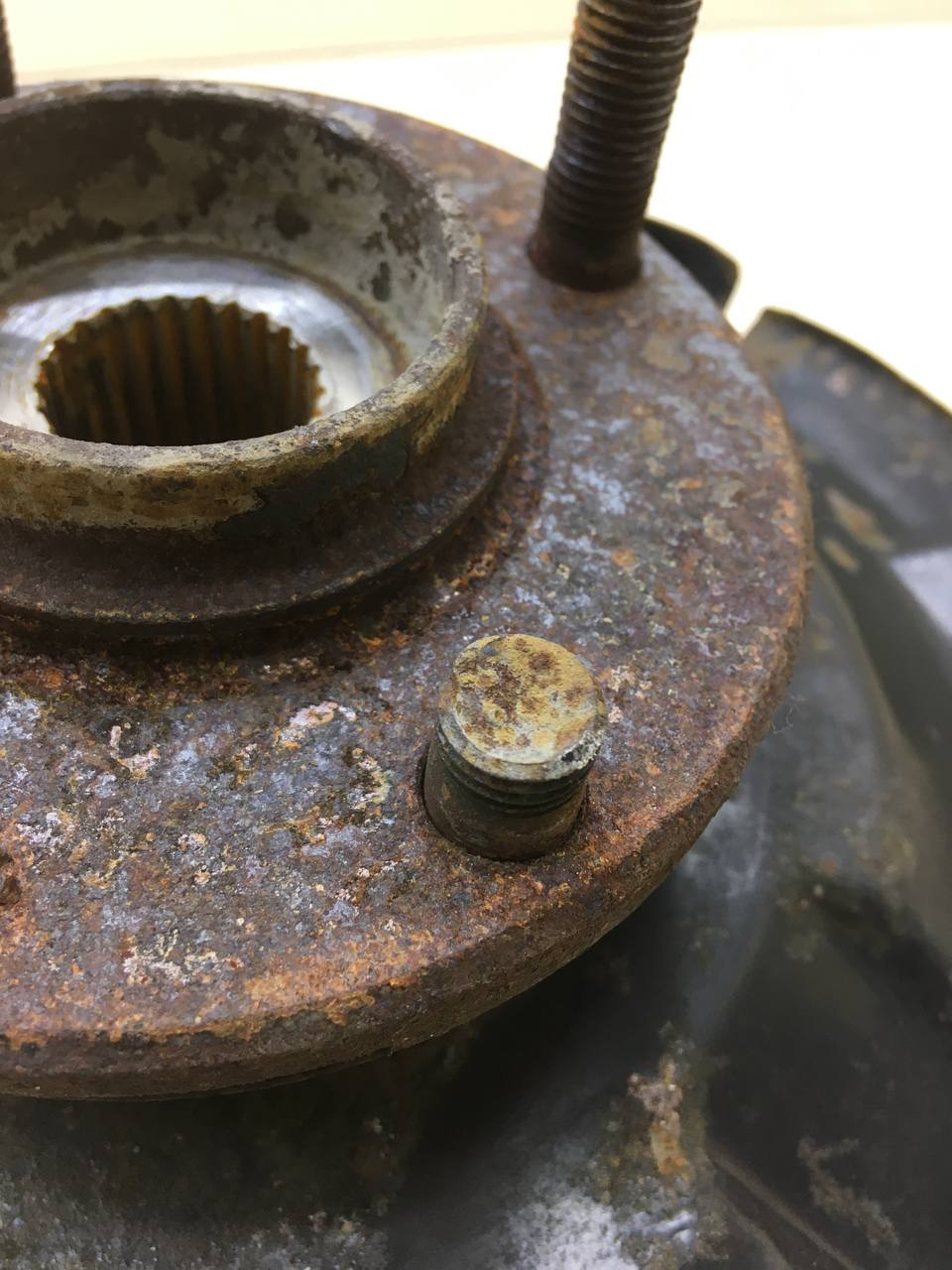 Кулак поворотный передний левый Hyundai Solaris (RB) 2010-2017