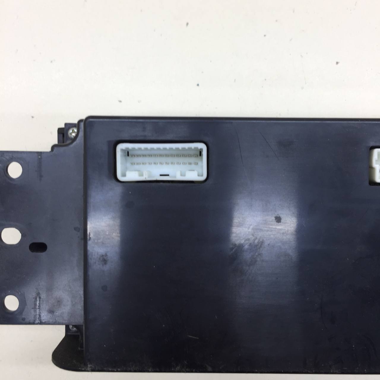 Блок управления климатической установкой Land Rover Range Rover Sport 2005-2012
