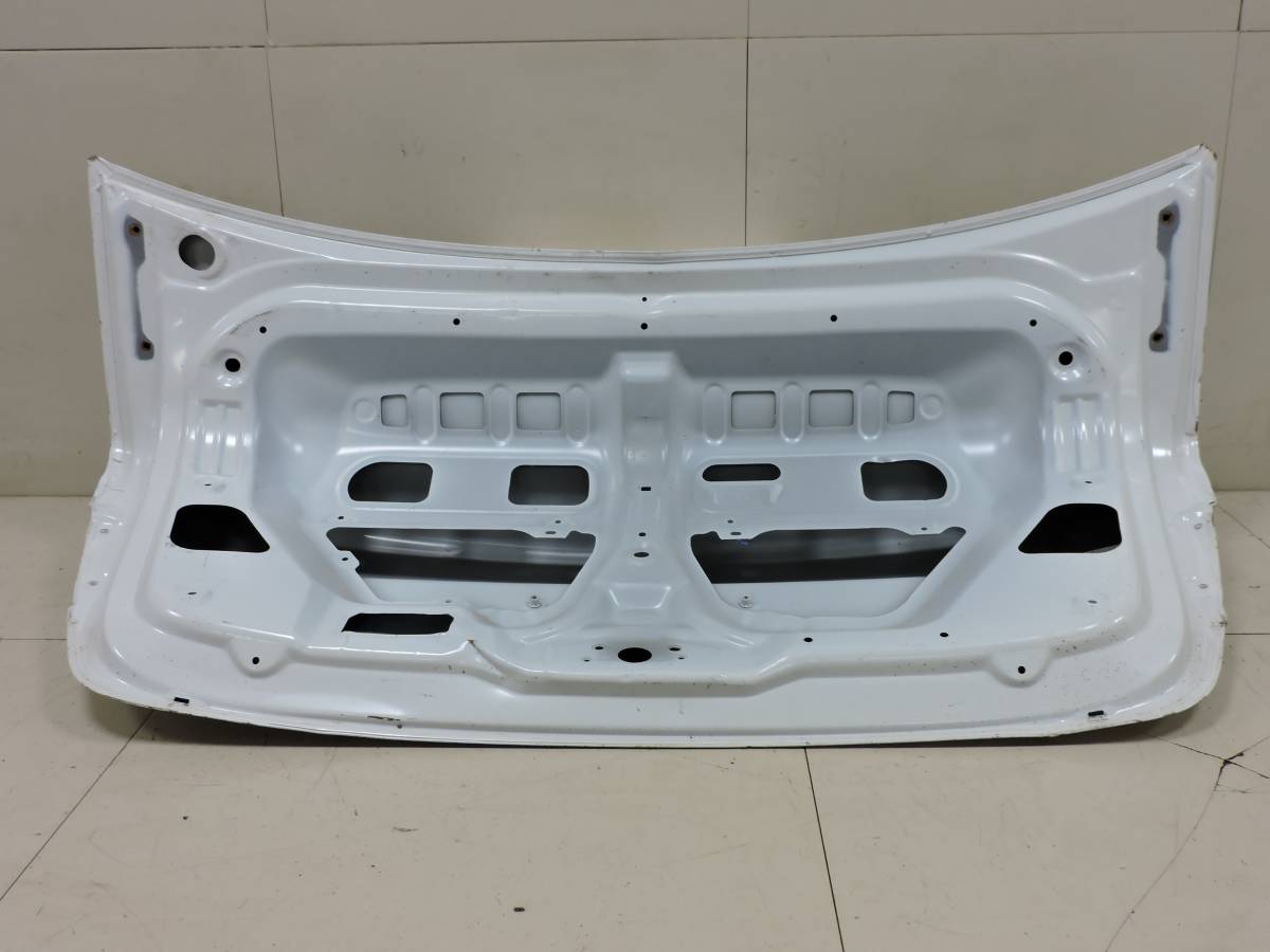 Крышка багажника Subaru Legacy (B14) 2010-2015