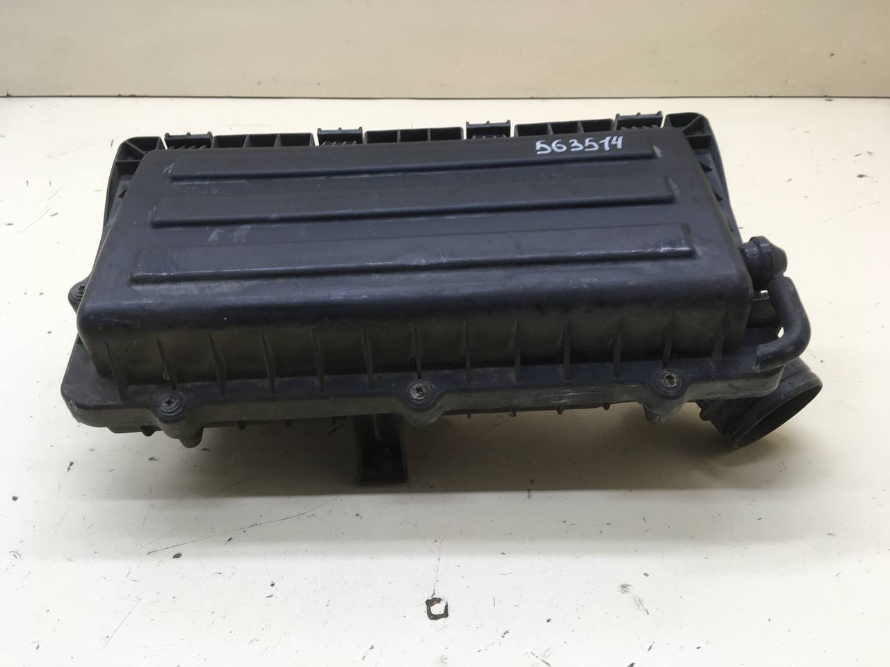 Корпус воздушного фильтра Volkswagen Polo (MK5) 2011-2020 Корпус воздушного фильтра Volkswagen Polo (MK5) 2011-2020
