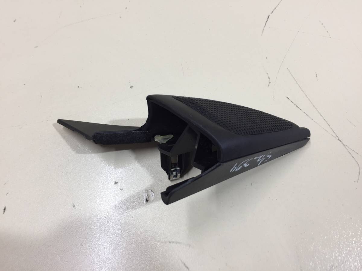 Крышка зеркала внутренняя правая Subaru Impreza (G12) 2007-2012