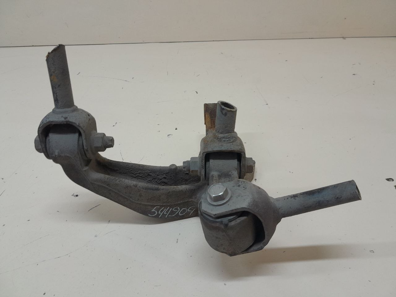 Кулак поворотный задний левый Toyota Camry (V50) 2011-2017 Кулак поворотный задний левый Toyota Camry (V50) 2011-2017