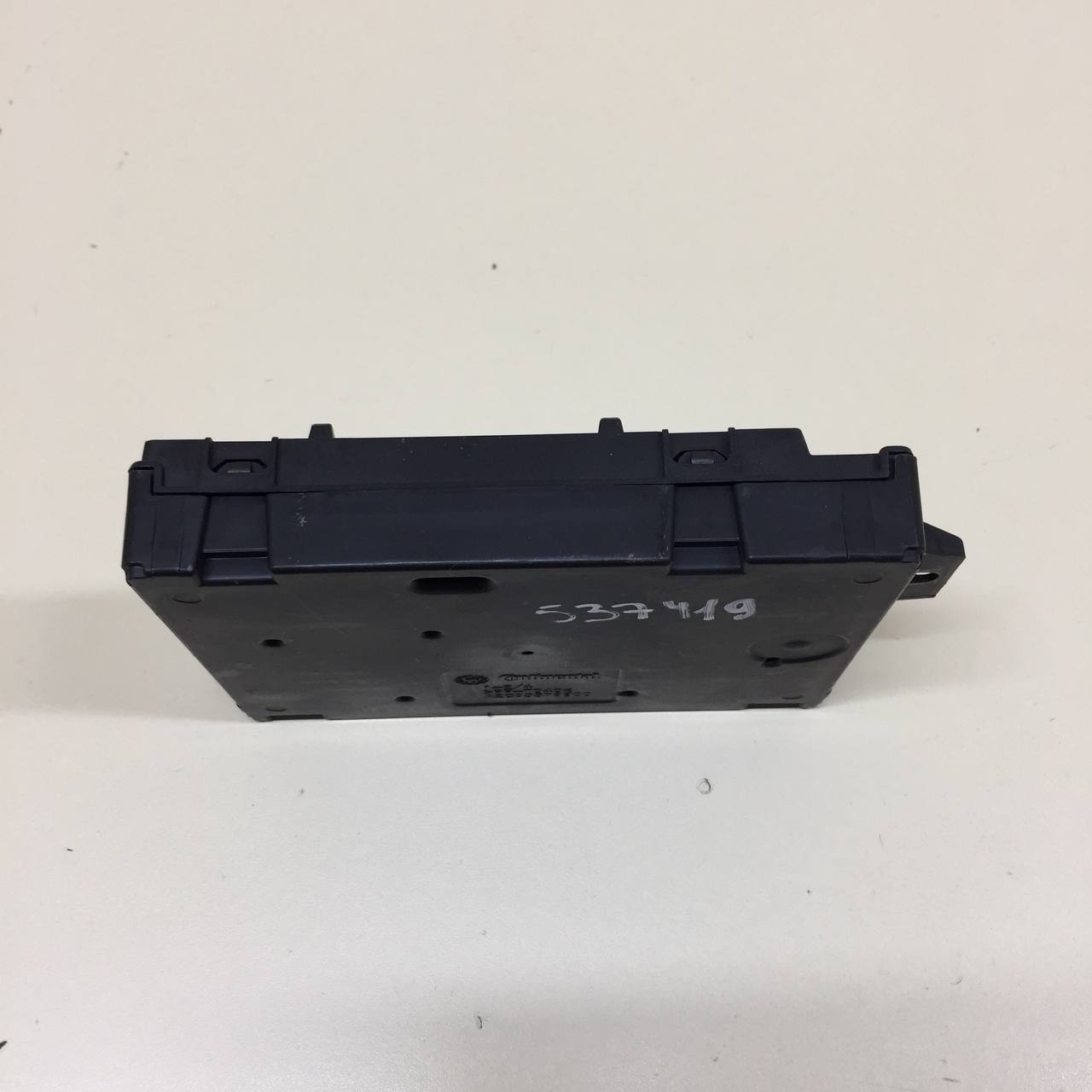 Блок комфорта Renault Duster (HSA, HSM) 2012> Блок комфорта Renault Duster (HSA, HSM) 2012>