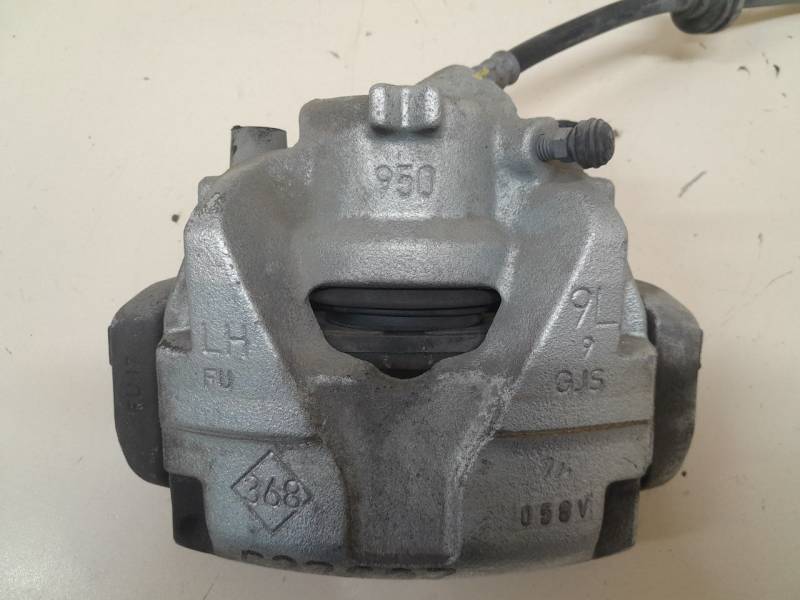 Суппорт передний левый Renault Duster (HSA, HSM) 2012>