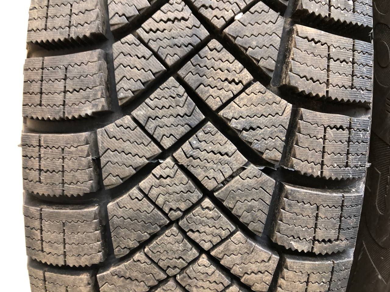 Шины к-кт R15 Всесезонные PIRELLI
