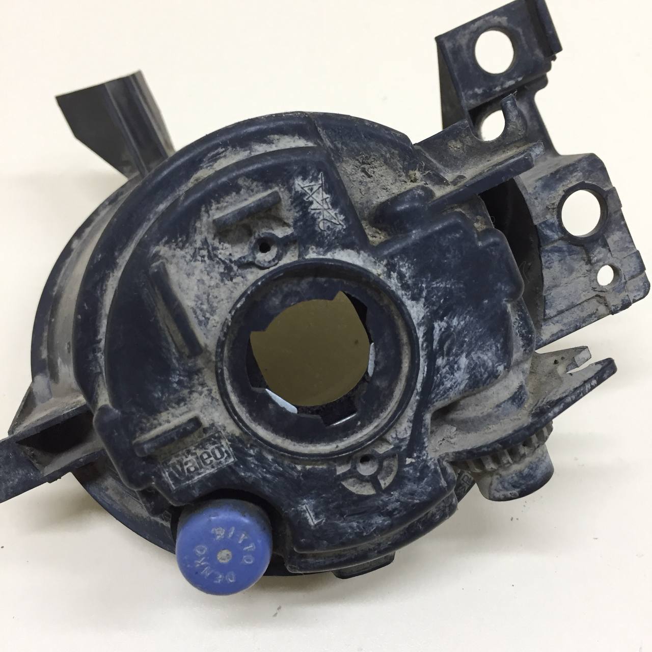 Фара противотуманная левая Volkswagen Touareg (7L) 2002-2010