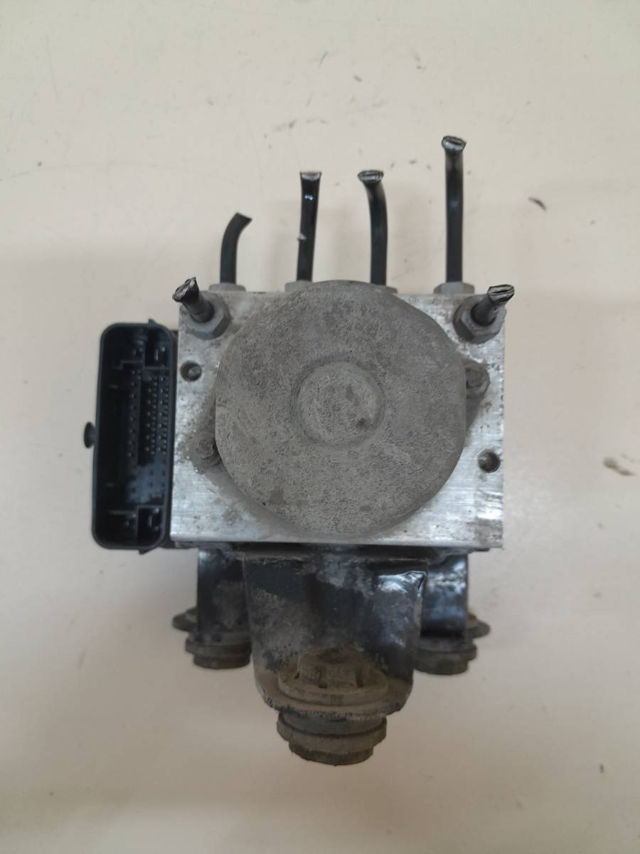 Блок ABS (насос) Volkswagen Polo (MK5) 2011-2020
