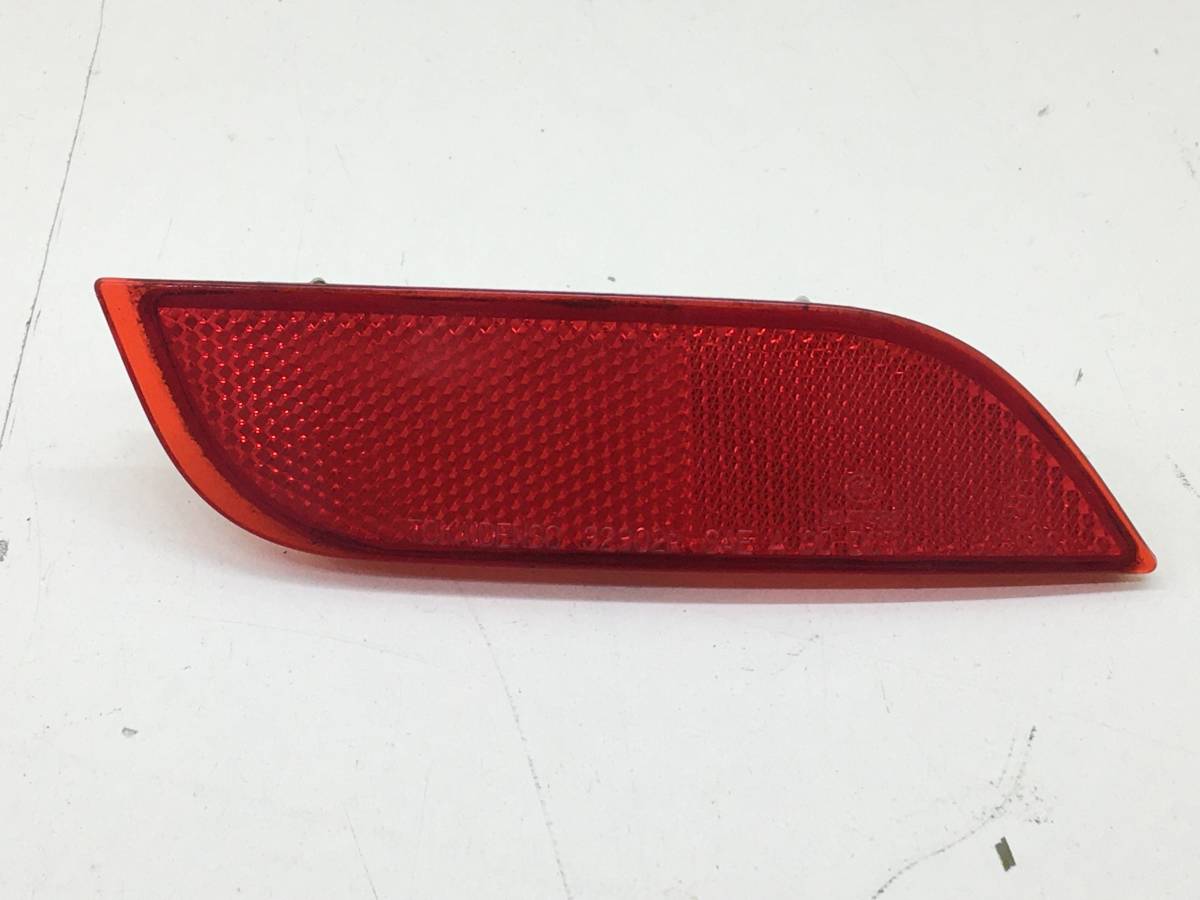 Отражатель в бампер задний правый Subaru Impreza (GE,GV/G12/G22) 2007-2012
