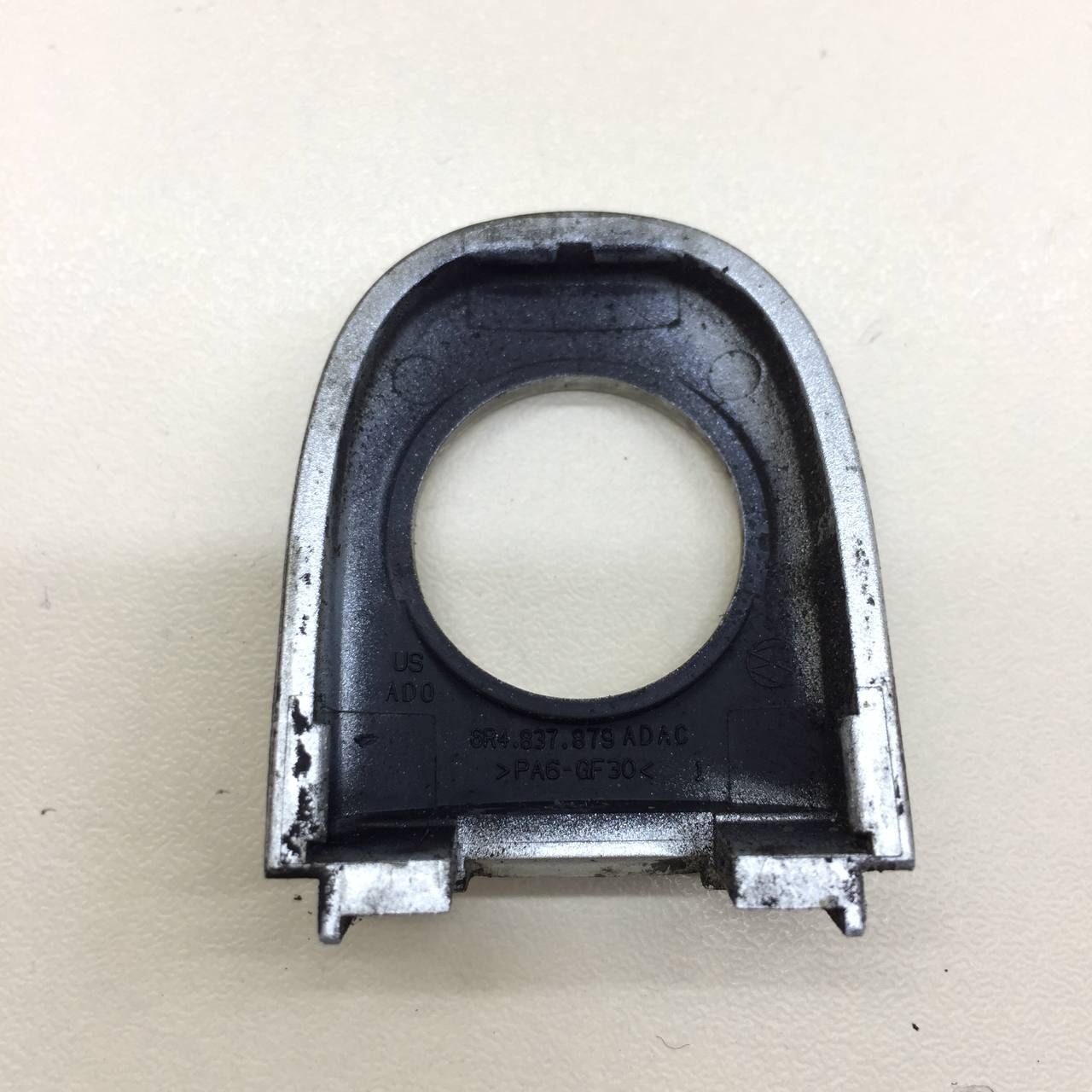 Накладка ручки наружной Volkswagen Jetta (A6) 2010-2019 Накладка ручки наружной Volkswagen Jetta (A6) 2010-2019