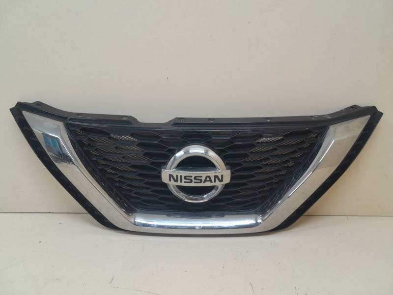 Решетка радиатора Nissan Qashqai (J11) 2014> Решетка радиатора Nissan Qashqai (J11) 2014>