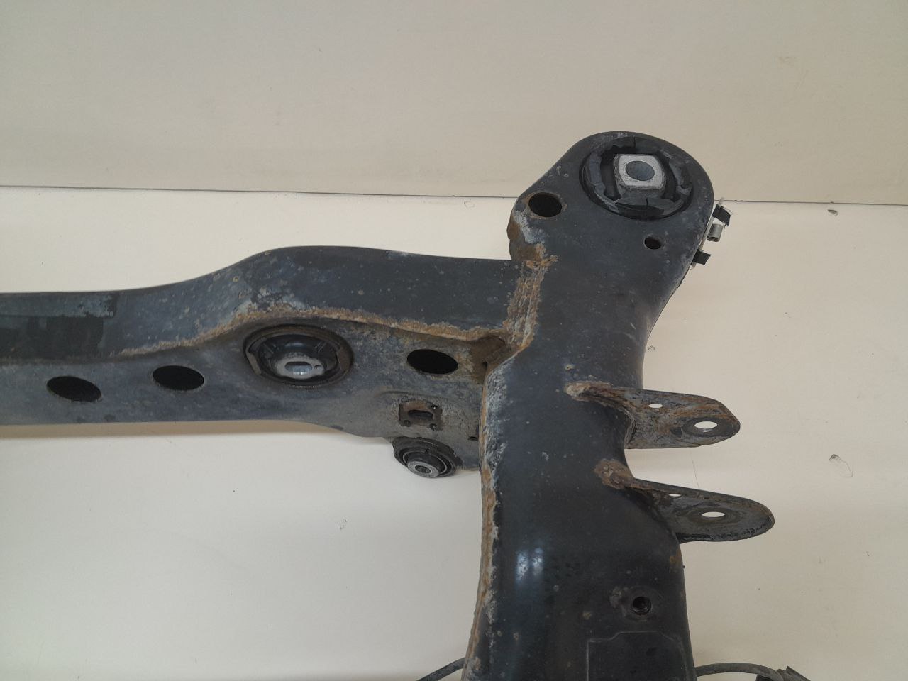 Балка задняя BMW 3-series E90/E91 2005-2011 Балка задняя BMW 3-series E90/E91 2005-2011