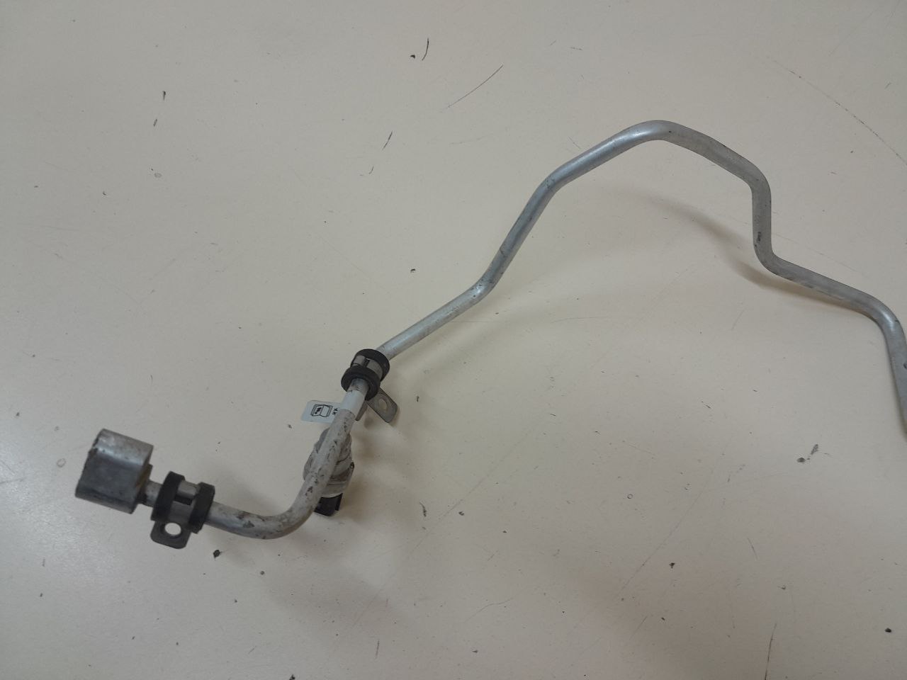 Трубка кондиционера Renault Duster (HSA, HSM) 2012> Трубка кондиционера Renault Duster (HSA, HSM) 2012>