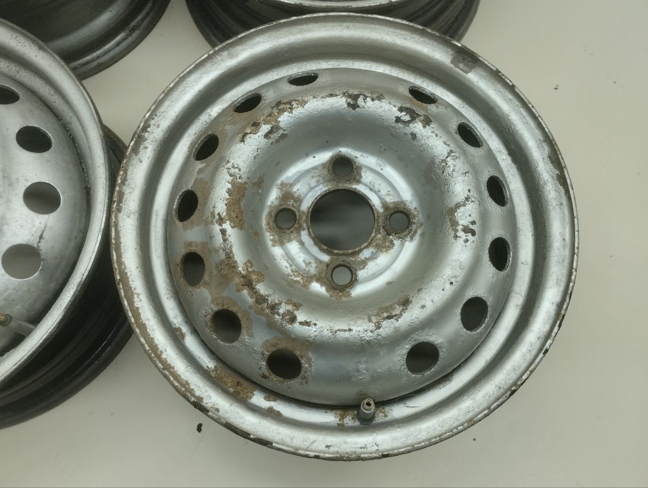 Диски к-кт R14 Штампованные