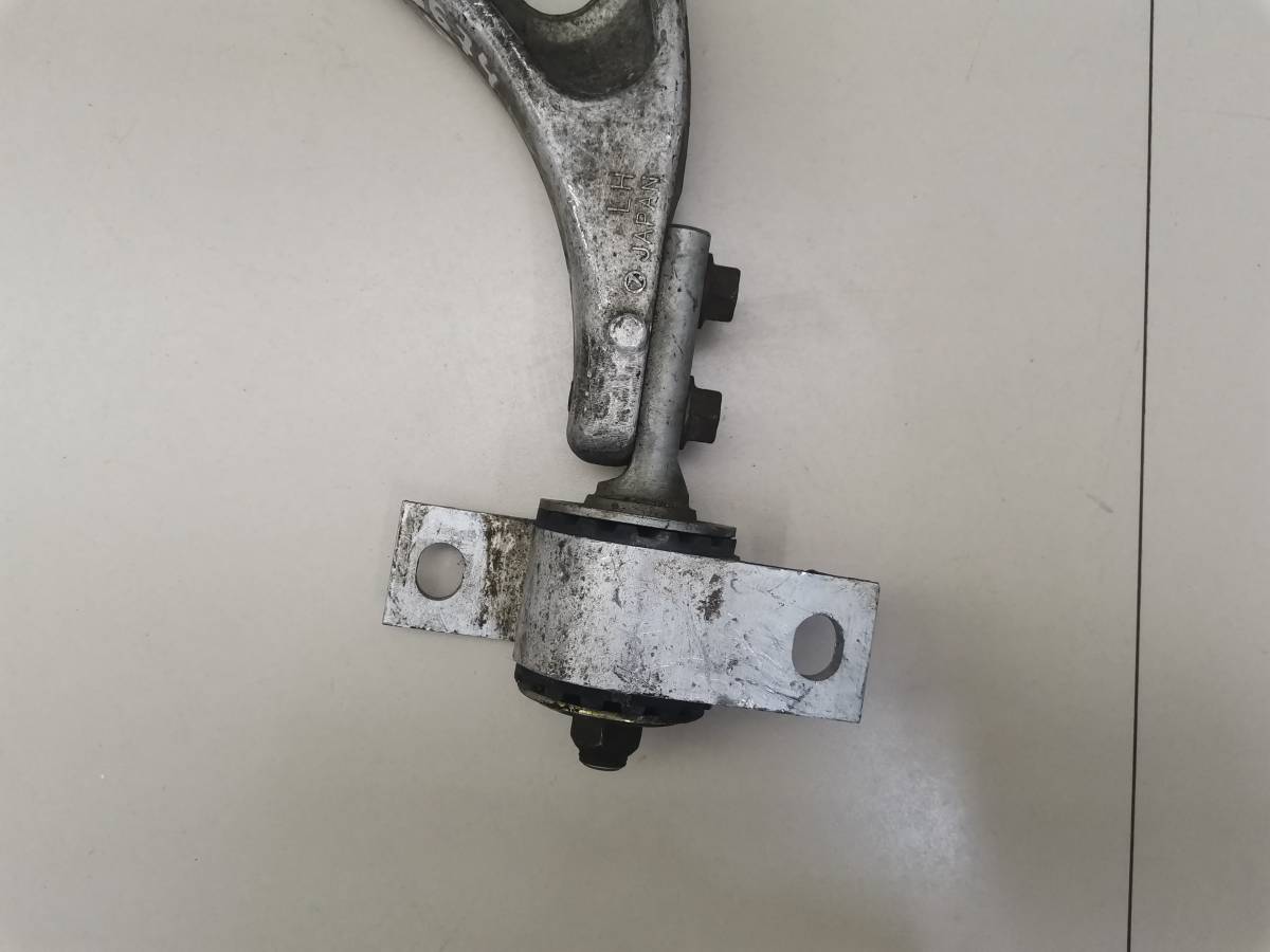 Рычаг передний левый Subaru Impreza (G10) 1996-2000