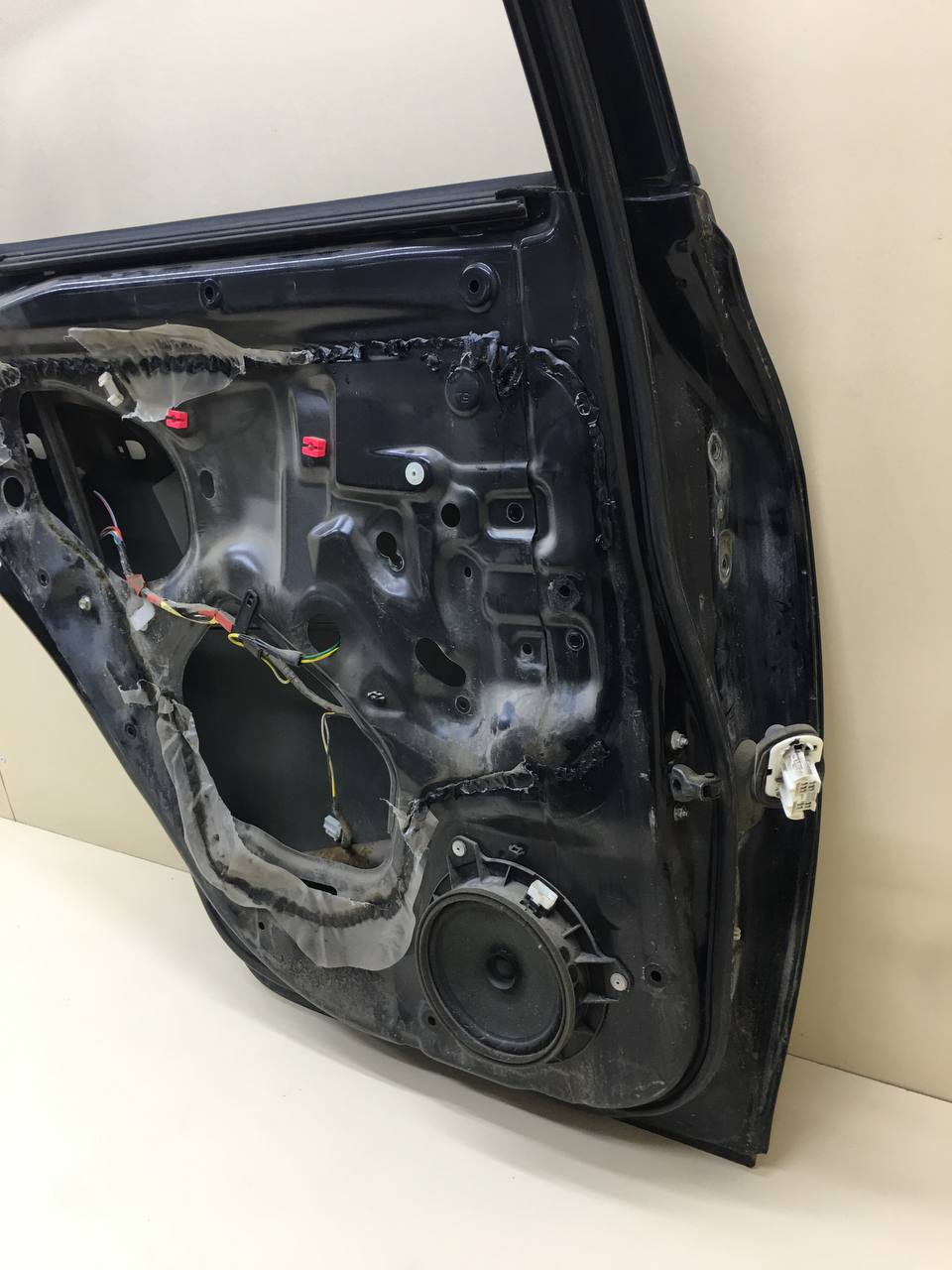 Дверь задняя левая Toyota Auris (E150) 2006-2012 Дверь задняя левая Toyota Auris (E150) 2006-2012