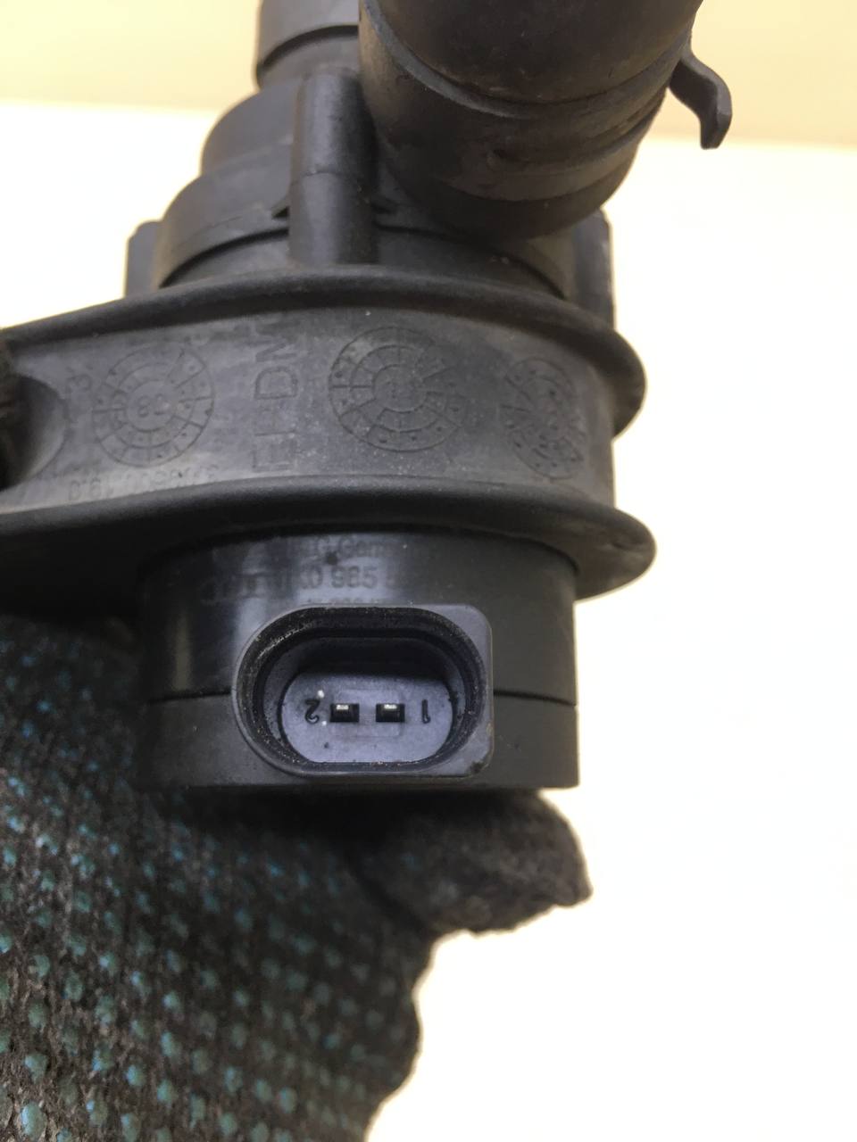 Насос водяной (помпа) Volkswagen Passat B7 2011-2015 Насос водяной (помпа) Volkswagen Passat B7 2011-2015