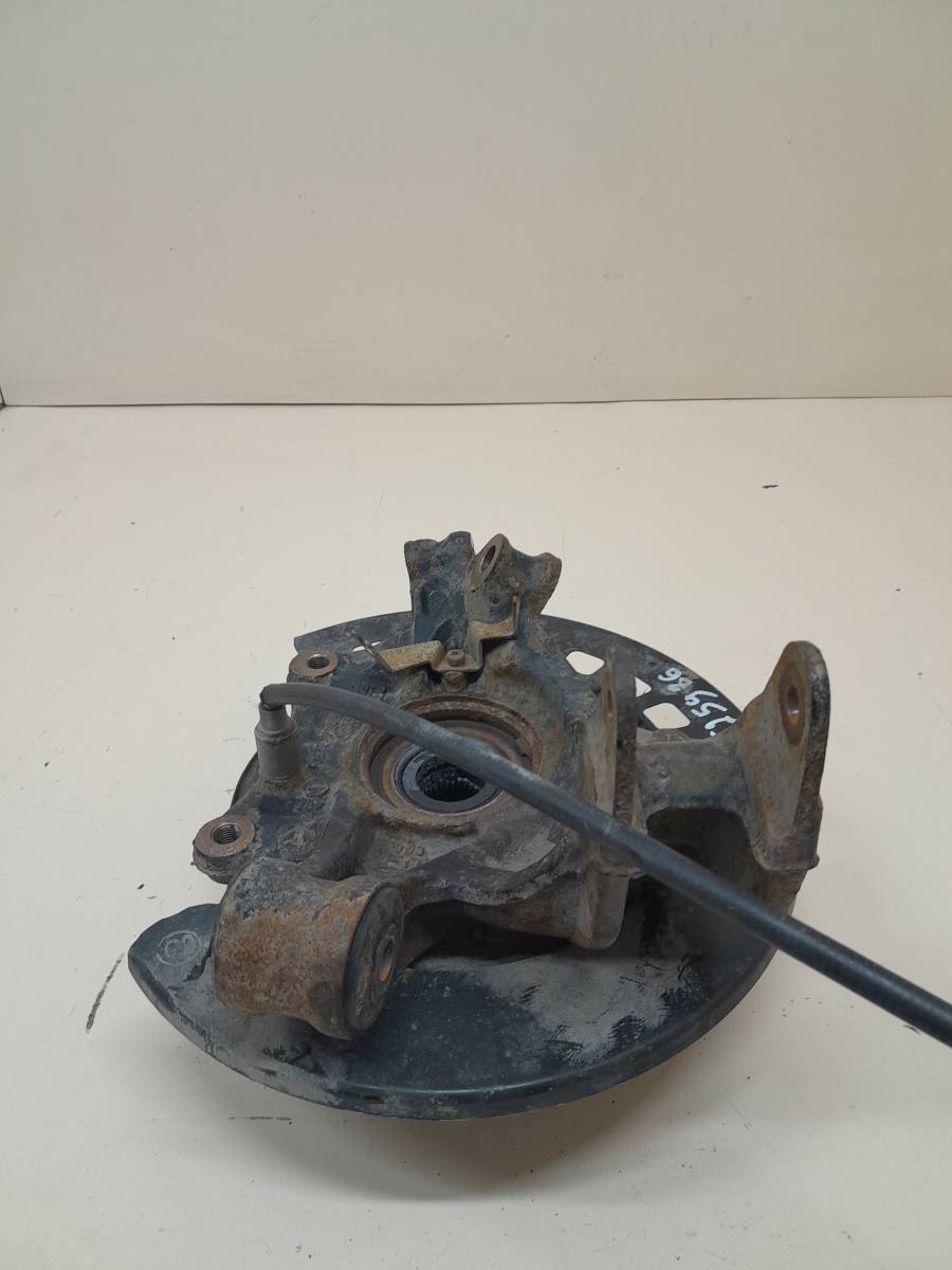 Кулак поворотный задний правый Audi Q7 (4L) 2005-2015