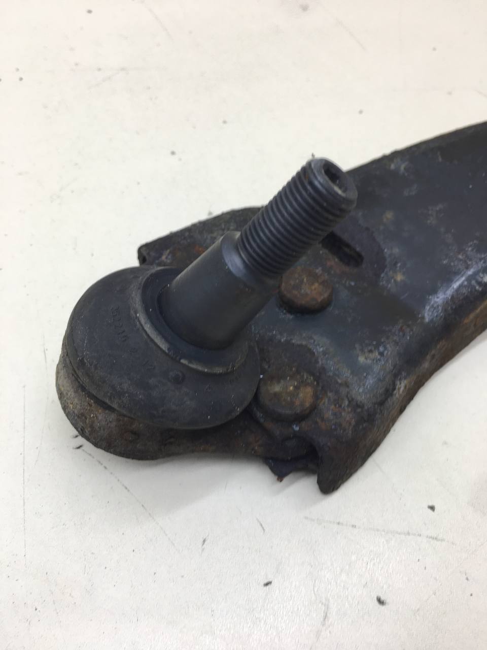 Рычаг передний левый Ford Mondeo 4 2007-2015