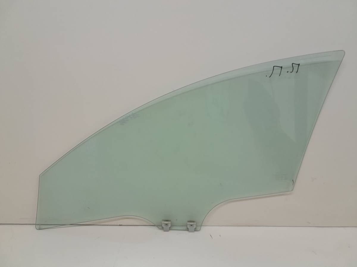Стекло двери передней правой Mazda Mazda 3 (BL) 2009-2013