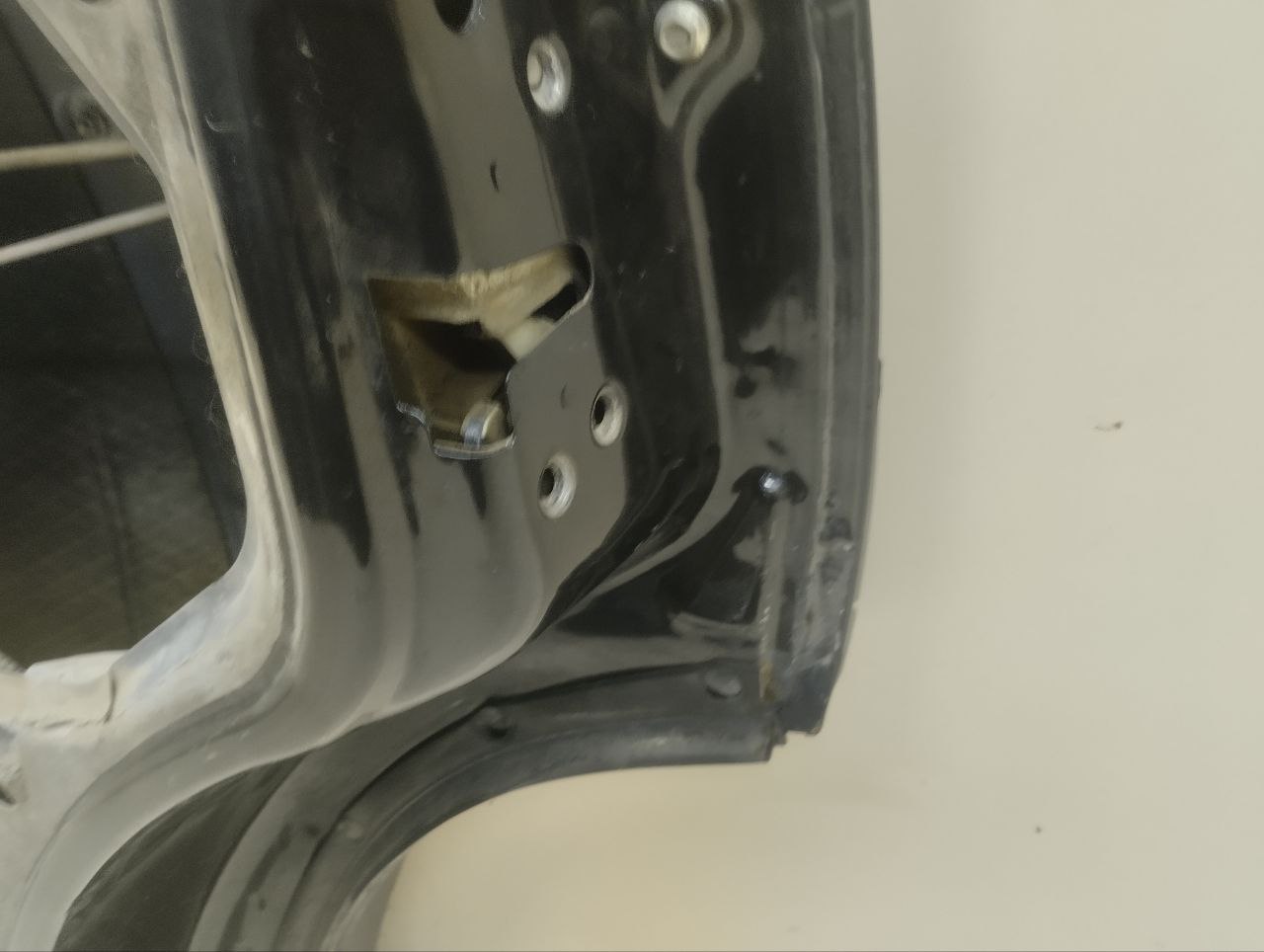 Дверь задняя правая Chevrolet Niva 2009-2020