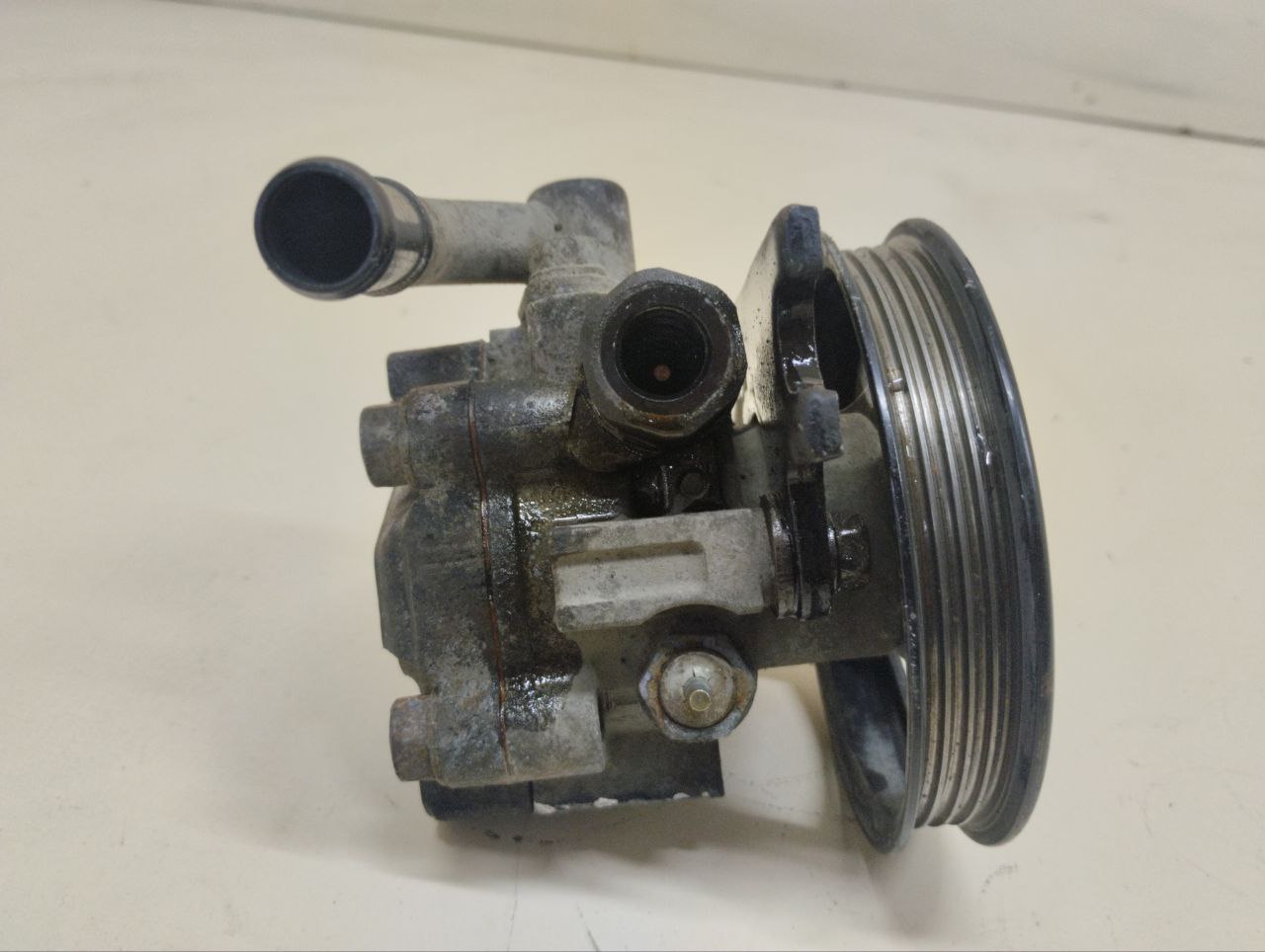 Насос гидроусилителя (электрогидроусилитель, ЭГУР) Kia Spectra (SD) 2004-2011