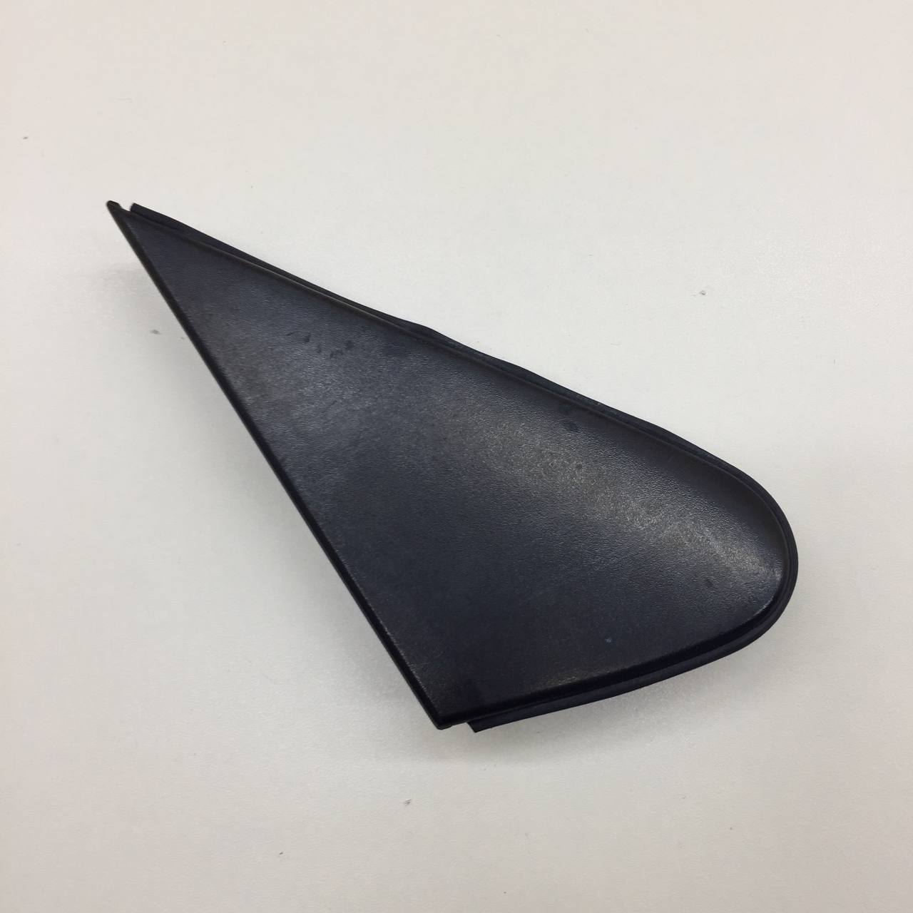 Накладка переднего крыла правого Toyota Rav 4 (A30) 2006-2013