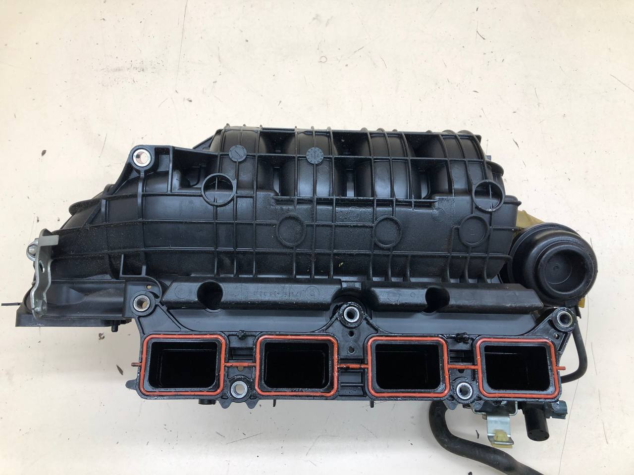Коллектор впускной Toyota Camry (V50) 2011-2017