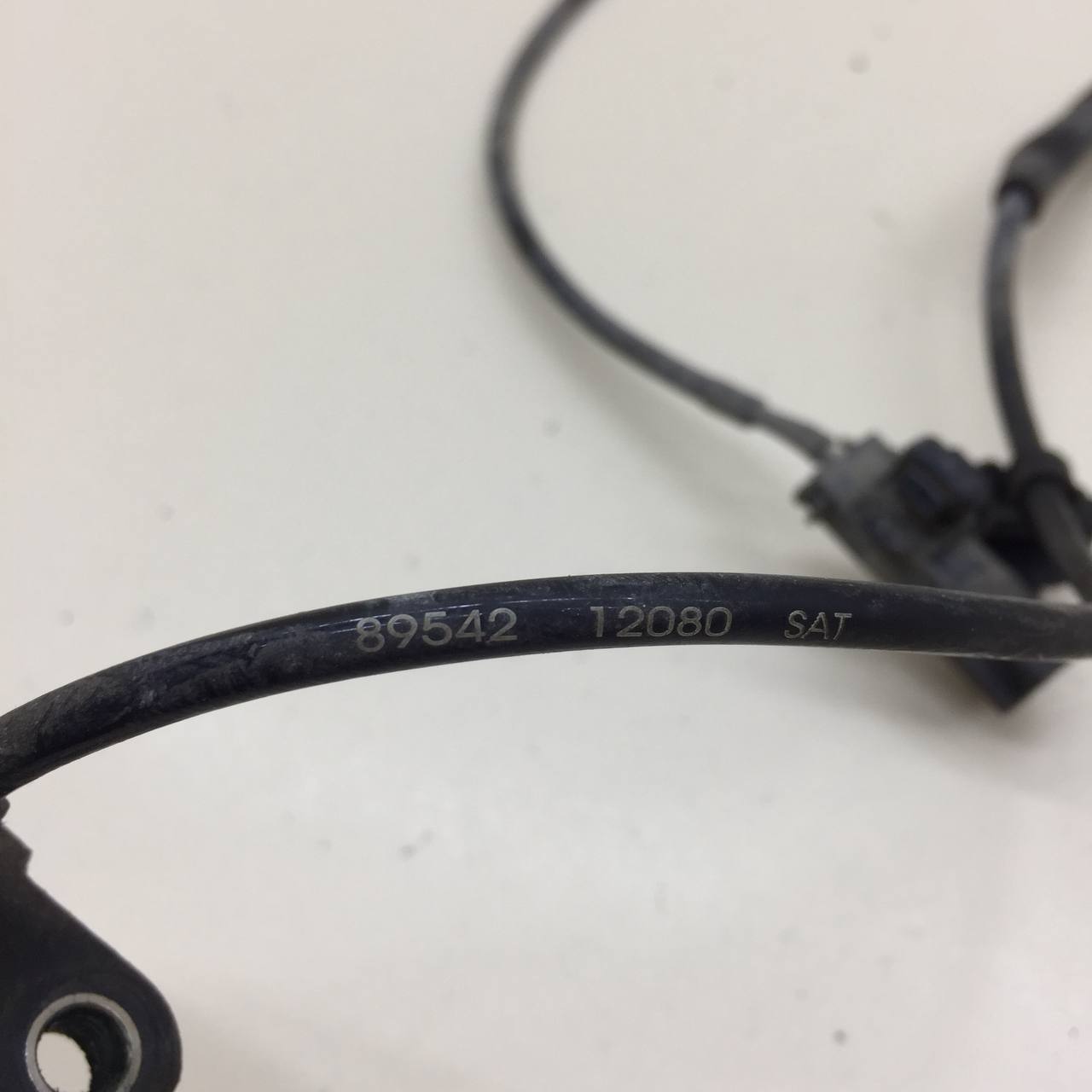 Датчик ABS передний правый Toyota Corolla E150 2006-2013