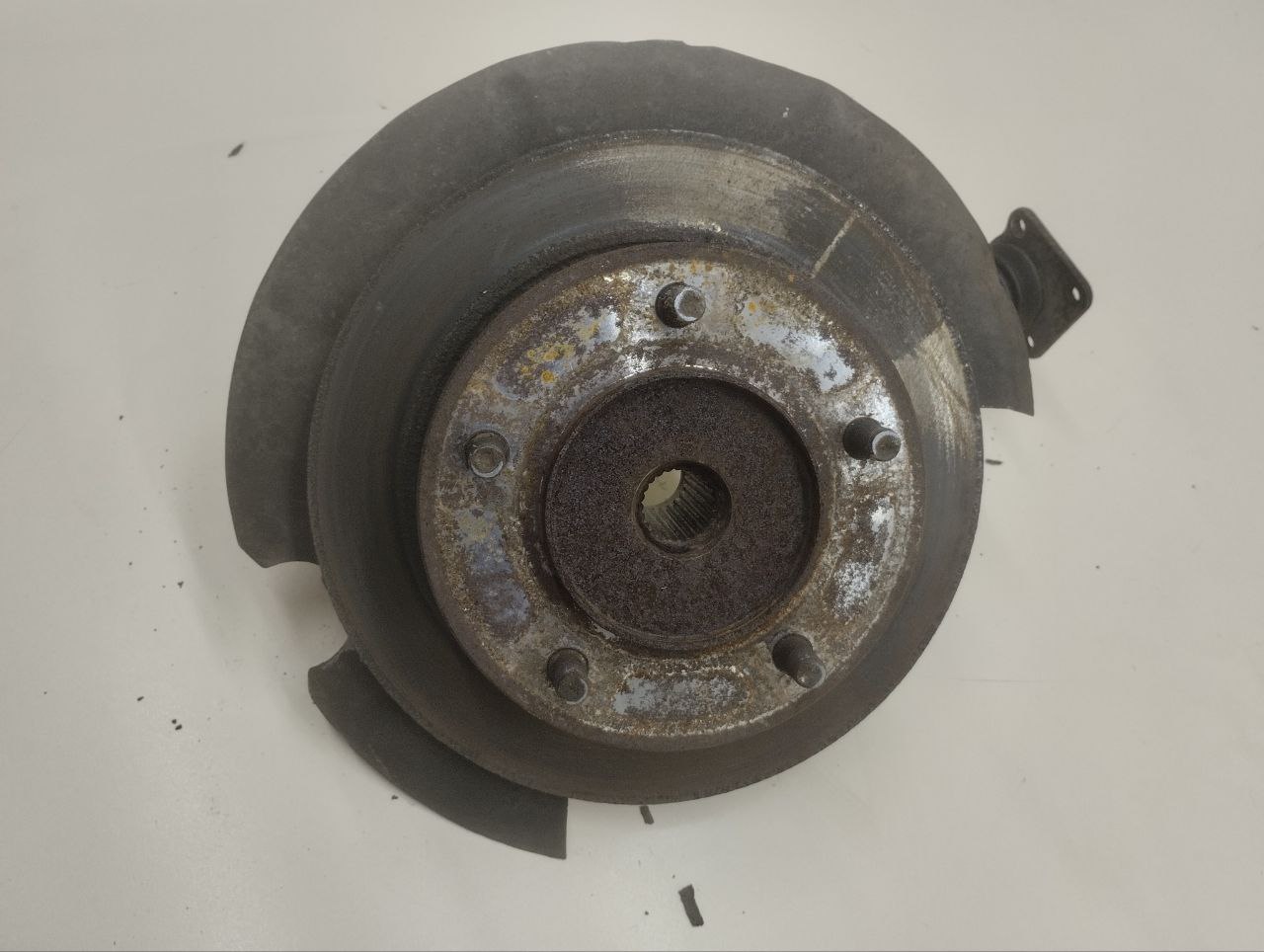 Кулак поворотный передний правый Chevrolet Niva 2009-2020