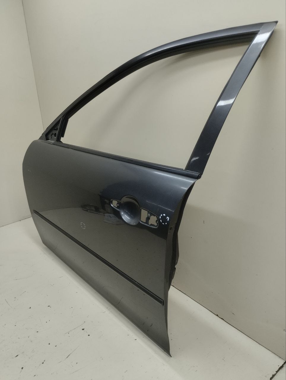 Дверь передняя левая Mazda Mazda 6 (GG) 2002-2007 Дверь передняя левая Mazda Mazda 6 (GG) 2002-2007