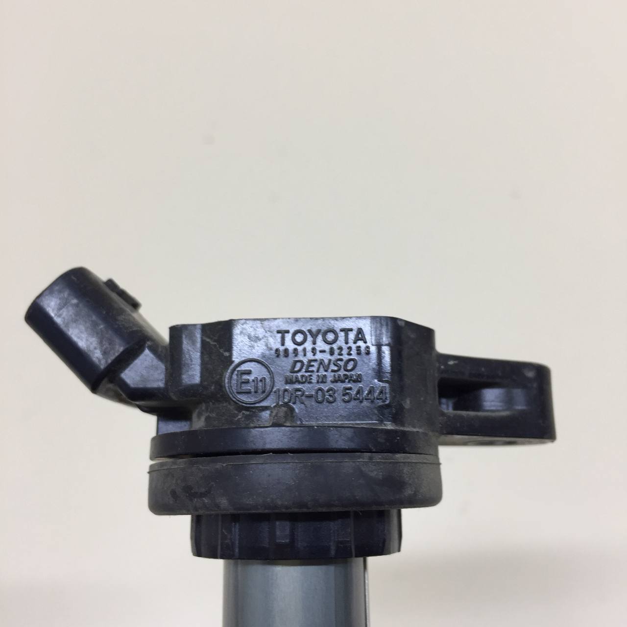 Катушка зажигания Toyota Rav 4 (XA40) 2013-2019 Катушка зажигания Toyota Rav 4 (XA40) 2013-2019