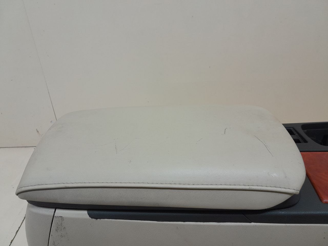 Консоль центральная Lexus RX 350 /450h (XL10) 2009-2015 Консоль центральная Lexus RX 350 /450h (XL10) 2009-2015