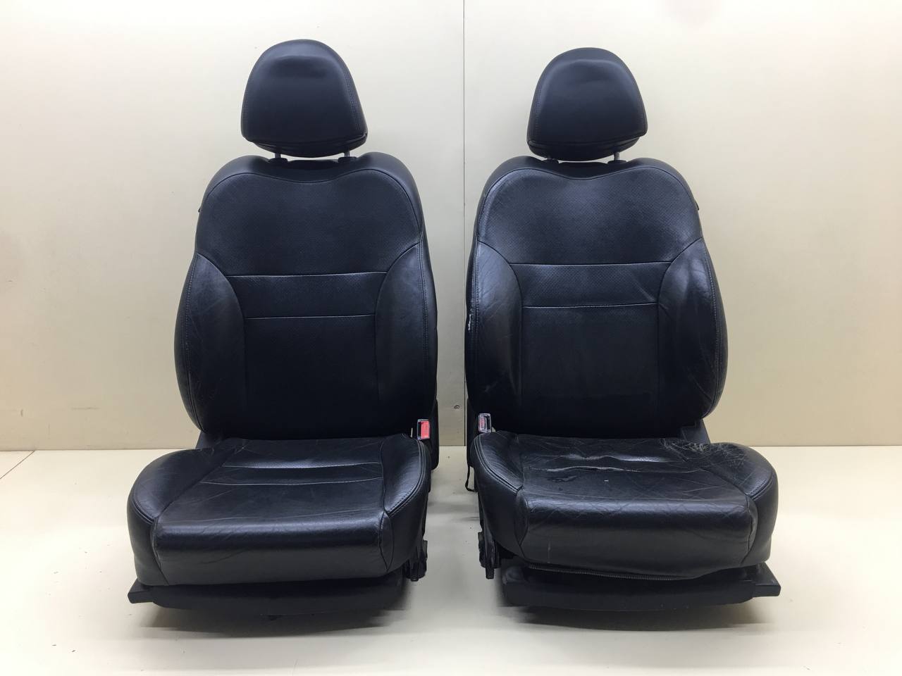 Сиденье (комплект) Nissan Primera (P12) 2002-2007 Сиденье (комплект) Nissan Primera (P12) 2002-2007